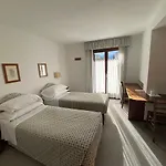 Hotel Triolet